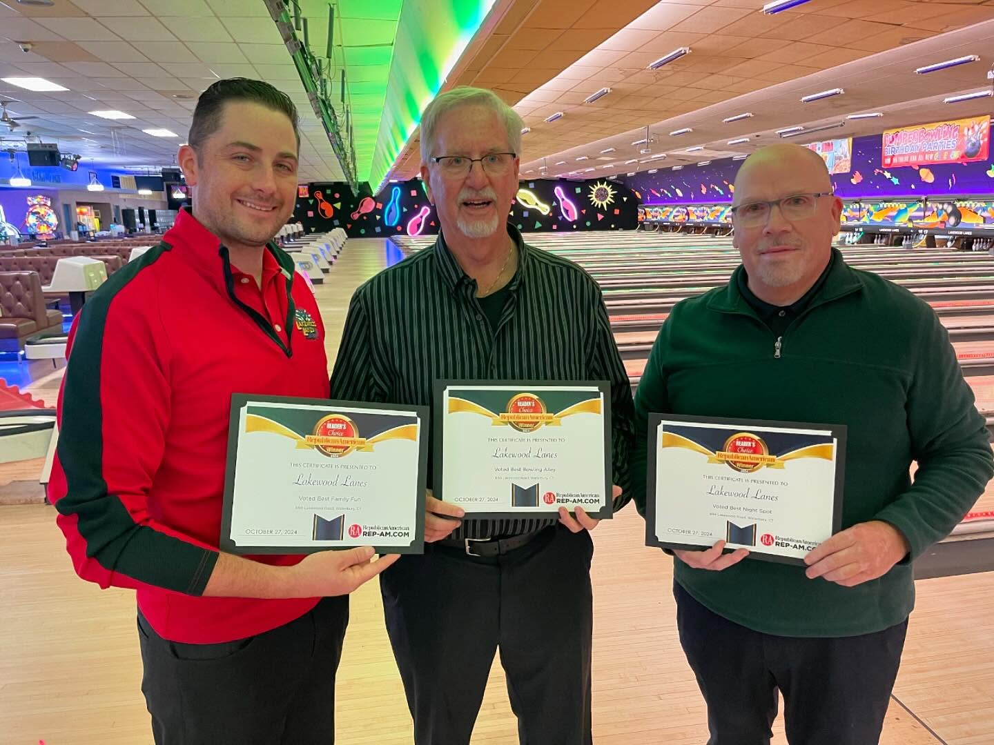 Lakewood Lanes staff with award certificates